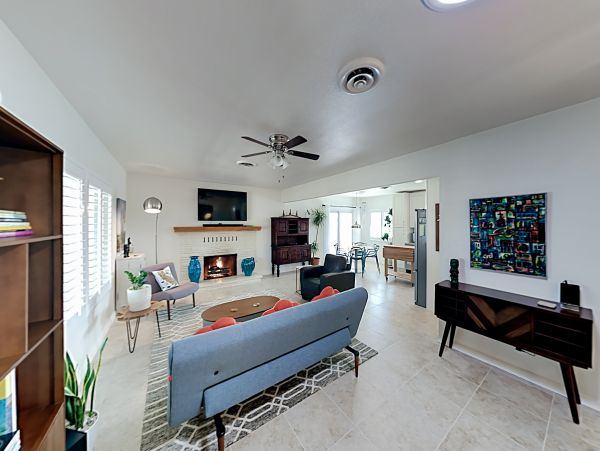 Palm Springs Home 1028352