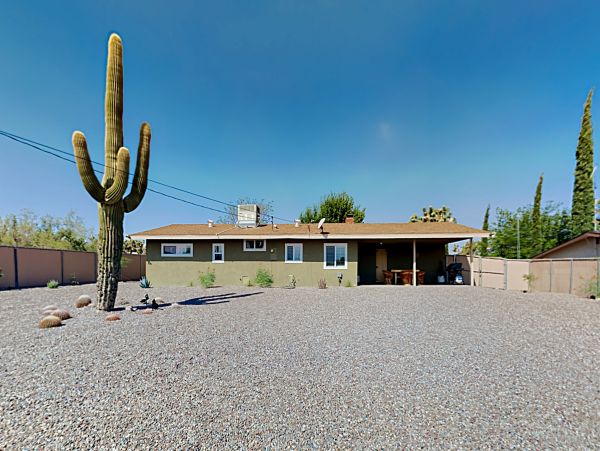 Palm Springs Home 1028352