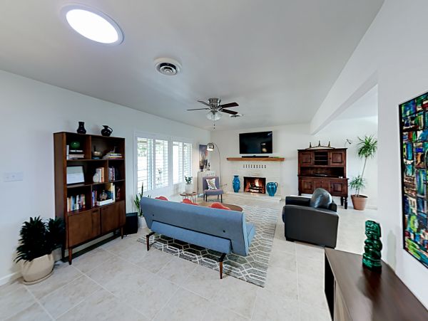 Palm Springs Home 1028352