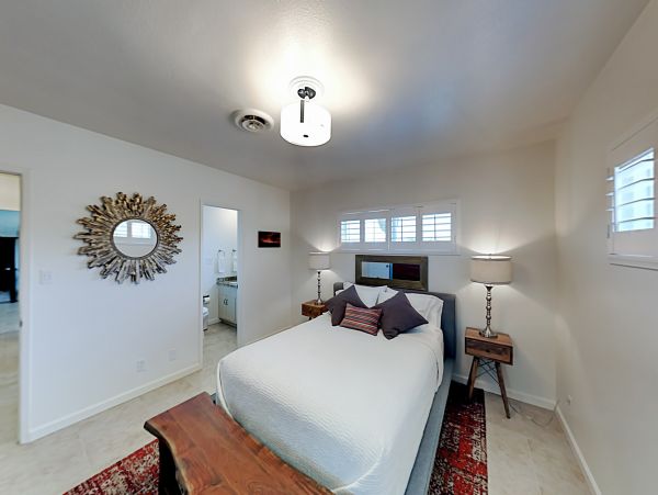 Palm Springs Home 1028352