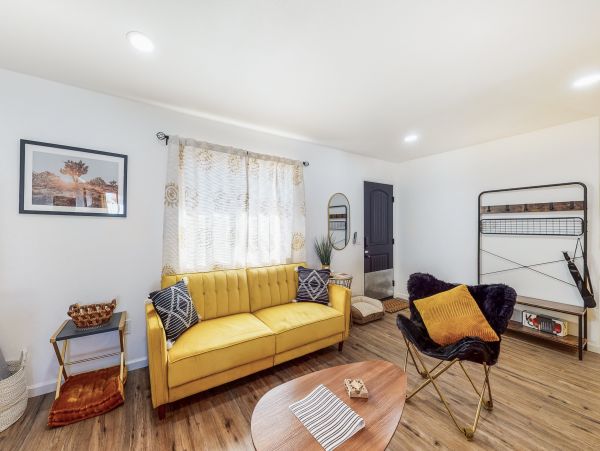 Palm Springs Home 1028353