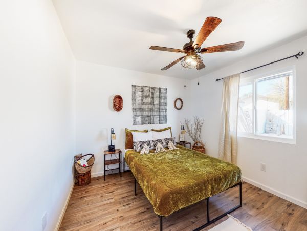 Palm Springs Home 1028353