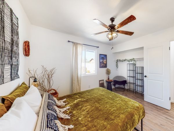 Palm Springs Home 1028353