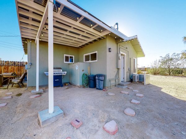 Palm Springs Home 1028354