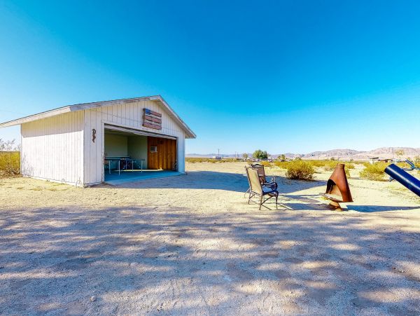 Palm Springs Home 1028354