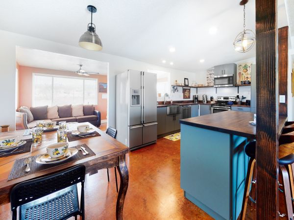Palm Springs Home 1028356