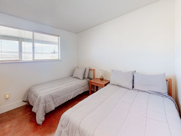 Palm Springs Home 1028356