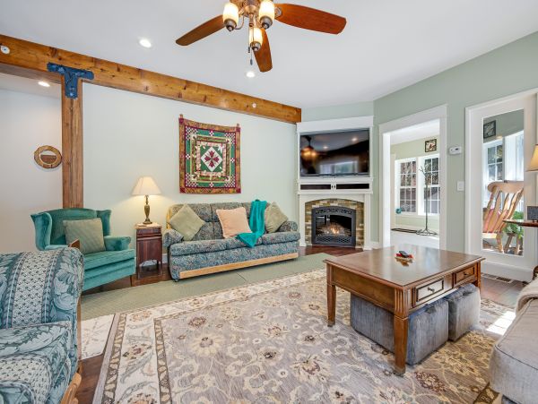 Palm Springs Home 1028358