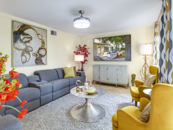 Palm Springs Home 1028361