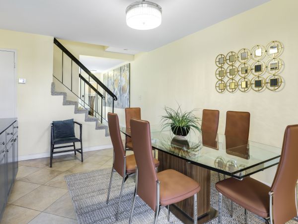Palm Springs Home 1028361