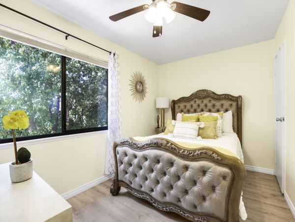 Palm Springs Home 1028361