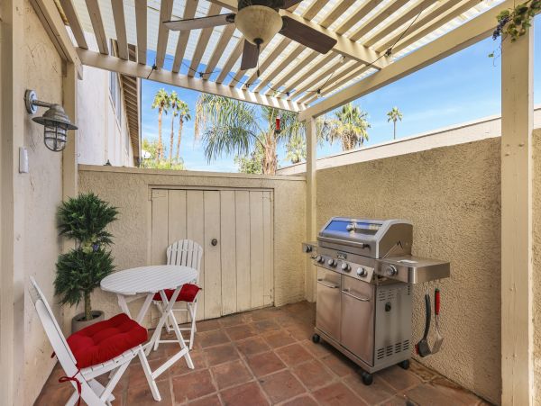 Palm Springs Home 1028361