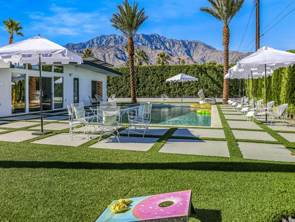 Palm Springs Home 1028363
