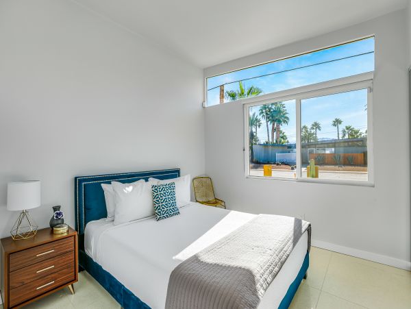 Palm Springs Home 1028363