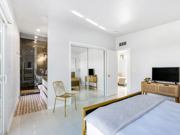 Palm Springs Home 1028363