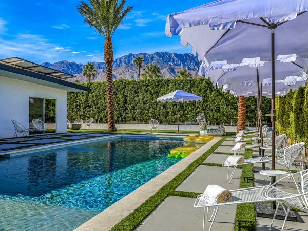 Palm Springs Home 1028363