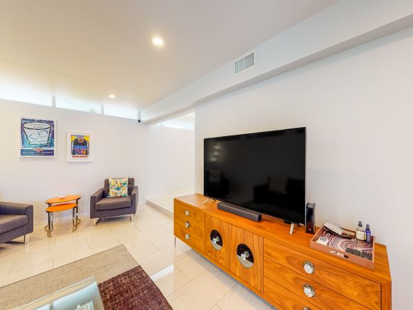 Palm Springs Home 1028364