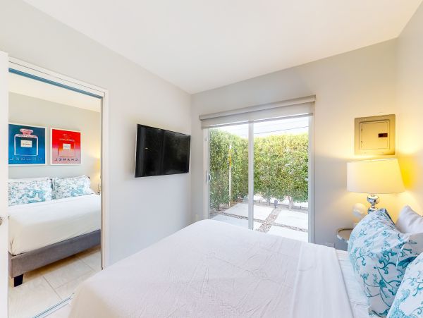 Palm Springs Home 1028364