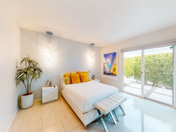 Palm Springs Home 1028364