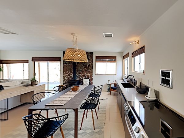 Palm Springs Home 1028365