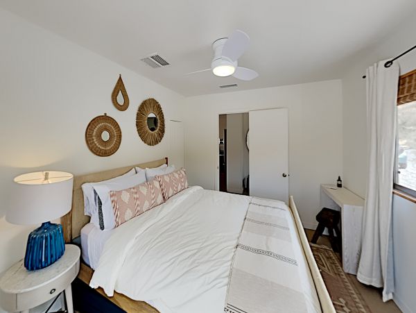 Palm Springs Home 1028365