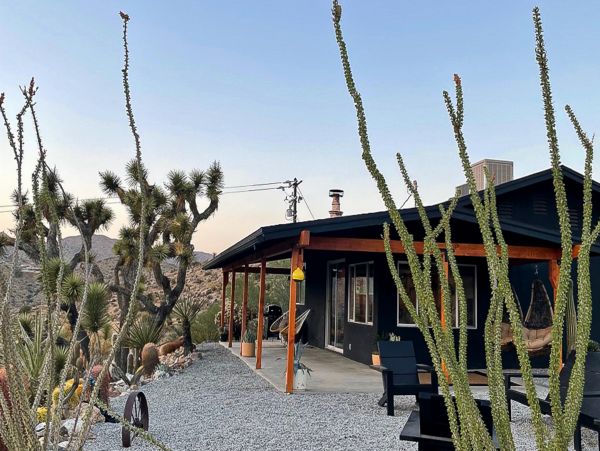 Palm Springs Home 1028365
