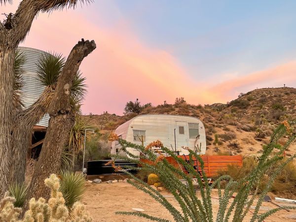 Palm Springs Home 1028365