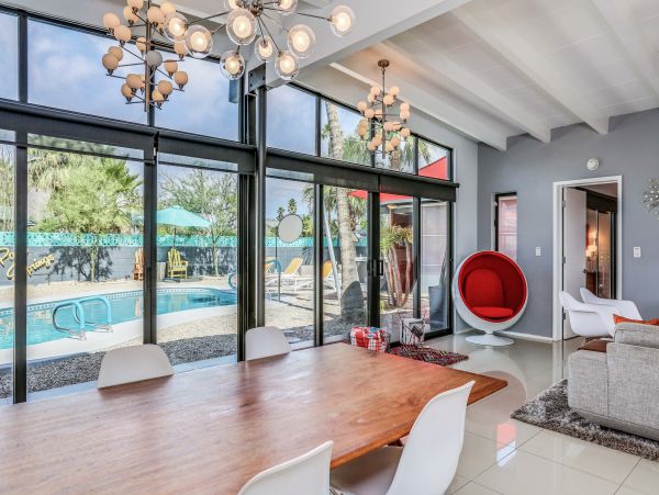 Palm Springs Home 1028367