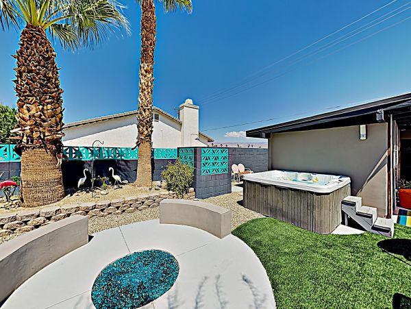 Palm Springs Home 1028367