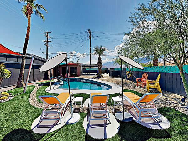 Palm Springs Home 1028367