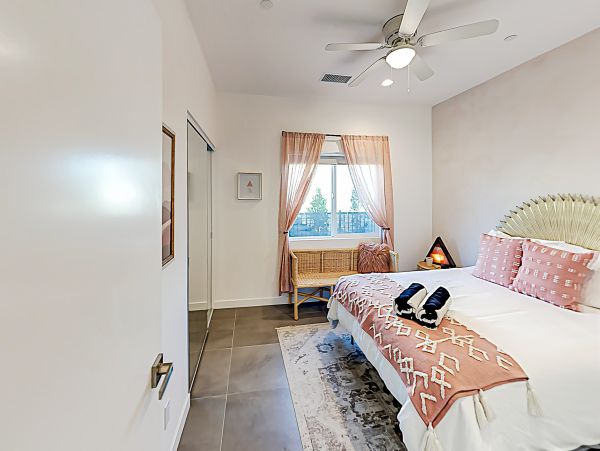 Palm Springs Home 1028368