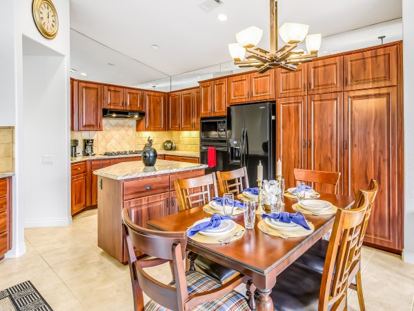 Palm Springs Home 1028369