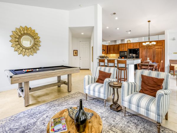 Palm Springs Home 1028369