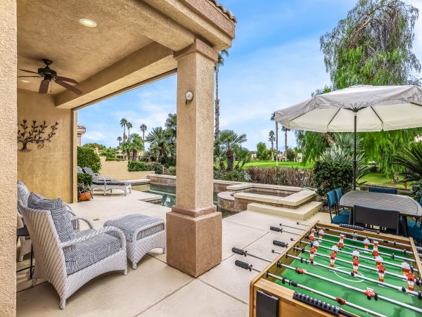 Palm Springs Home 1028369
