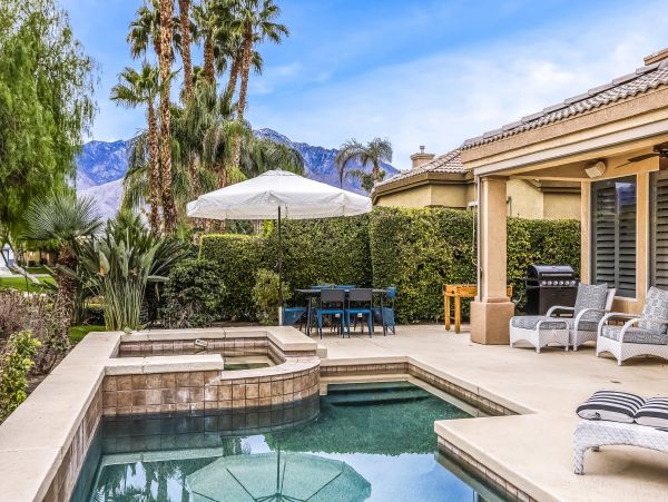 Palm Springs Home 1028369