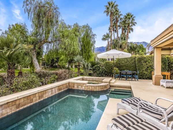 Palm Springs Home 1028369