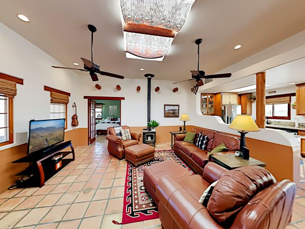 Palm Springs Home 1028370