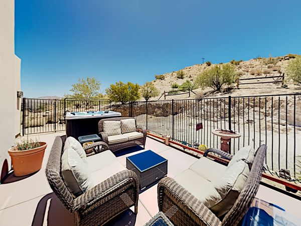 Palm Springs Home 1028370