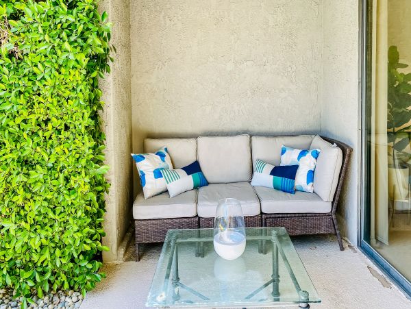 Palm Springs Home 1028371