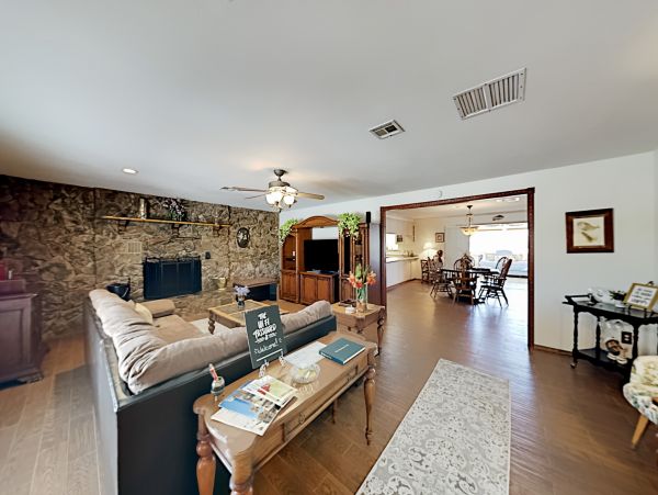 Palm Springs Home 1028372