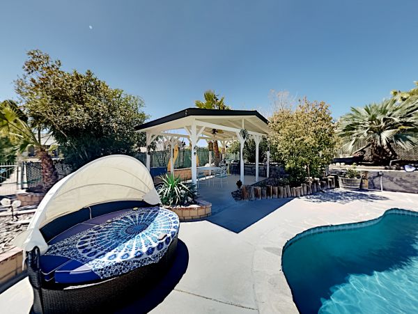 Palm Springs Home 1028372