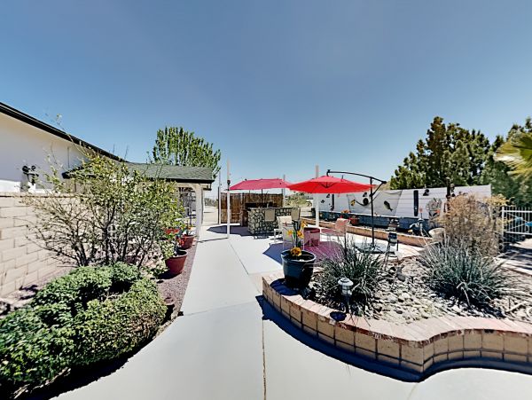 Palm Springs Home 1028372