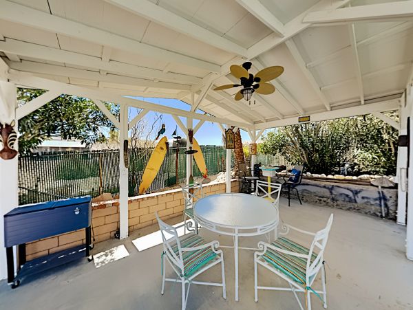 Palm Springs Home 1028372