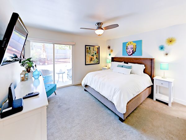 Palm Springs Home 1028374