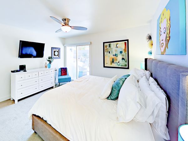 Palm Springs Home 1028374