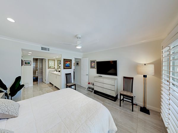 Palm Springs Home 1028375