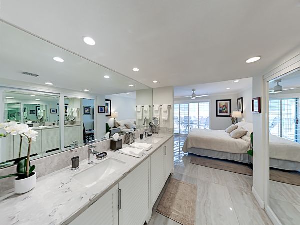 Palm Springs Home 1028375