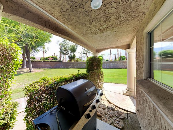 Palm Springs Home 1028375