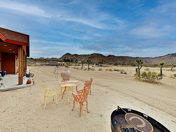 Palm Springs Home 1028376