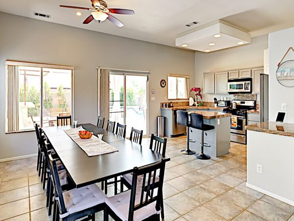 Palm Springs Home 1028377